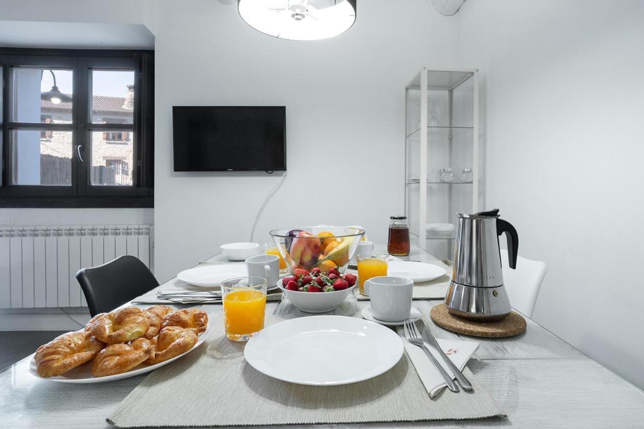 Casas Pirineos Apartment Sabinanigo Bagian luar foto